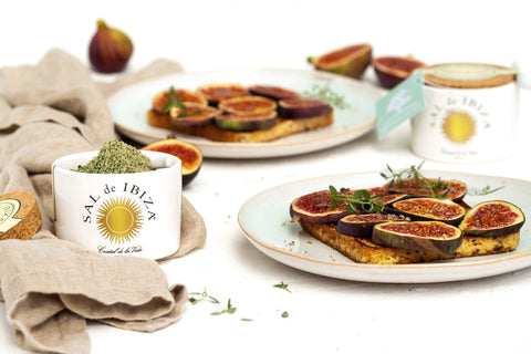 Feigen-Toast „Isla Blanca“ mit SAL de IBIZA